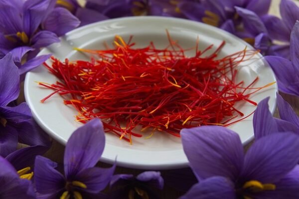 saffron thread