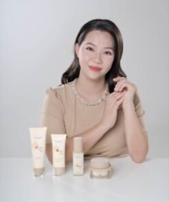 Alternative view of Black Ginseng Skincare Bundle